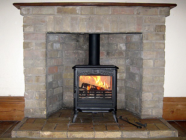 Efficient Franco-Belge stove tested by Fotheringhay Woodburners HETAS installer