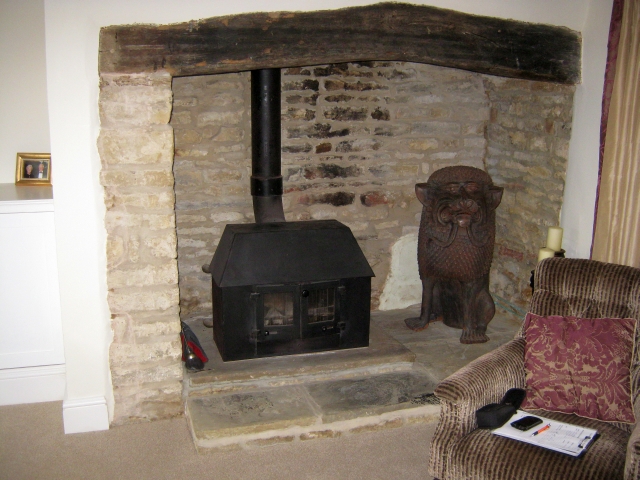 Dangerous old boiler stove replaced with new stove by Fotheringhay Woodburners