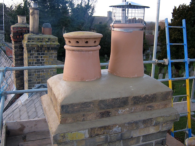 New lining and chimney pots fitted by Fotheringhay Woodburners